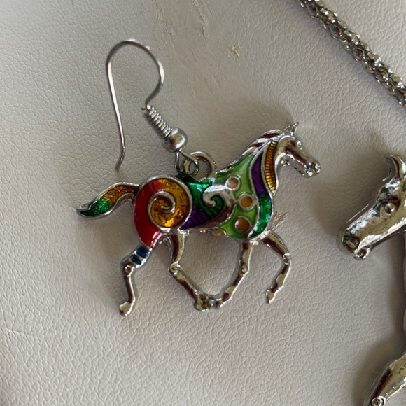 Colourful enamel Horse choker necklace with matching earrings SET new - Picture 7 of 12